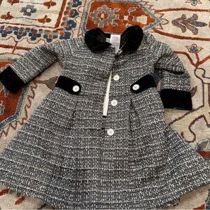 Chic Black and Gray Tweed Coat